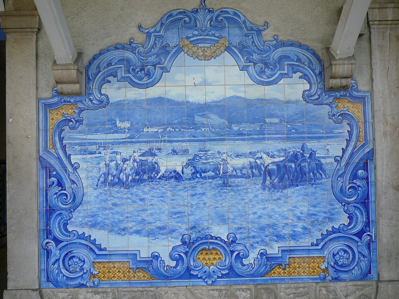 Lisbonne - Vila Franca de Xira La gare de Vila Franca de Xira Azulejos