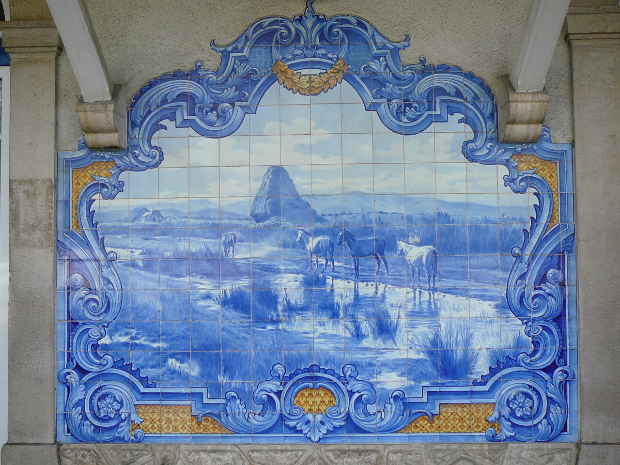 Lisbonne - Vila Franca de Xira La gare de Vila Franca de Xira Azulejos