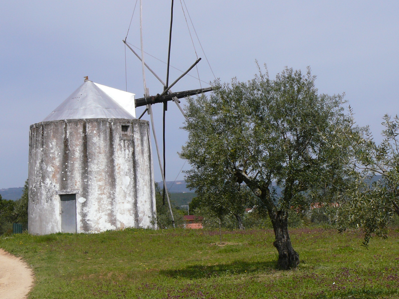 Santarèm - Monsanto Moulin après Arneiro das Milharicas 