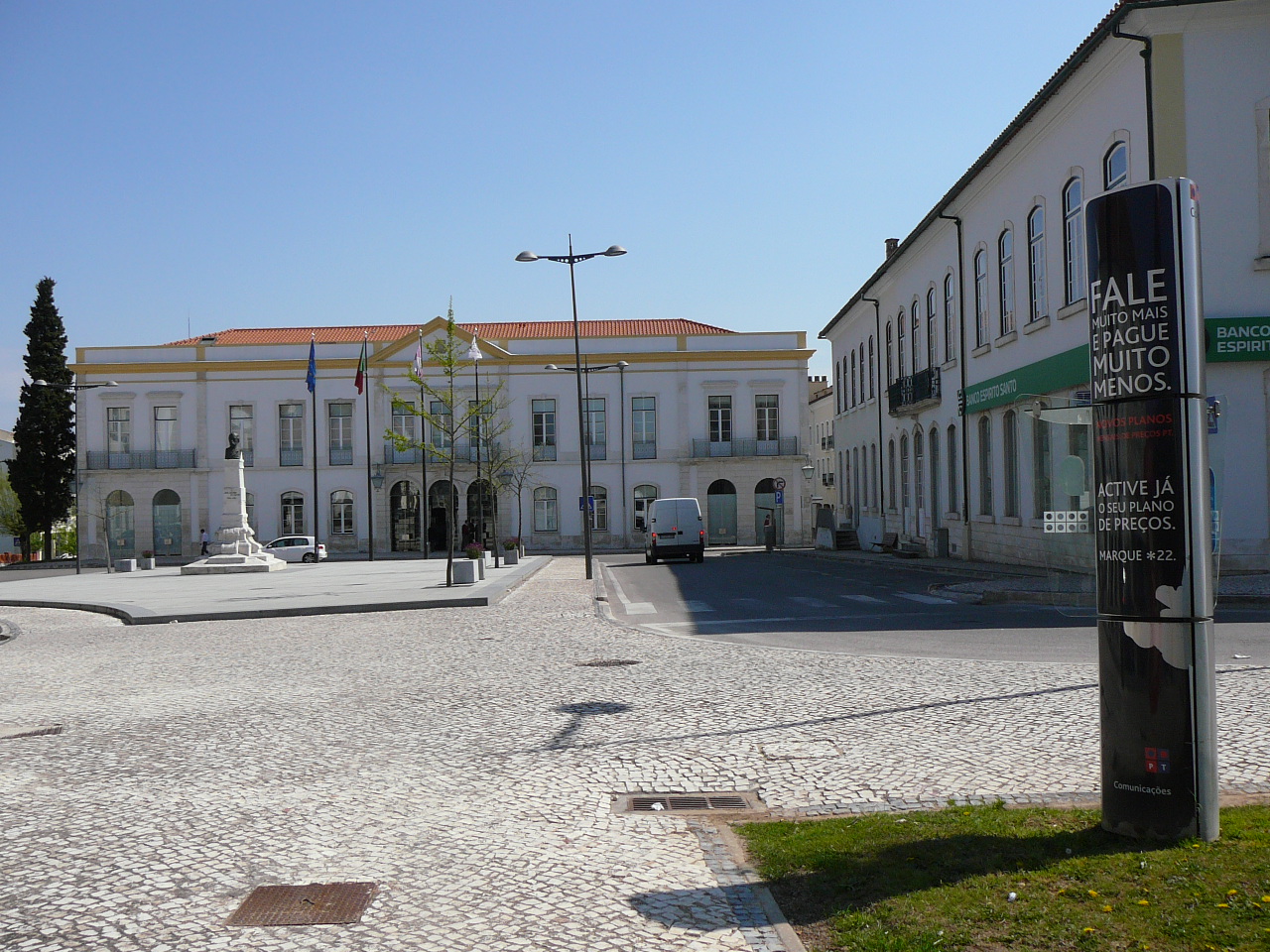 Sargenta Mor - Avelãs de Caminho Mairie d'Avelãs de Caminho 