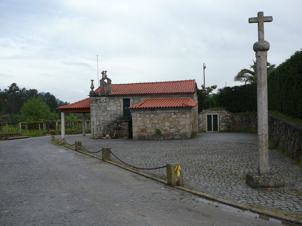 Barcelos - Ponte  de Lima Chapelle Na Sa das Neves 