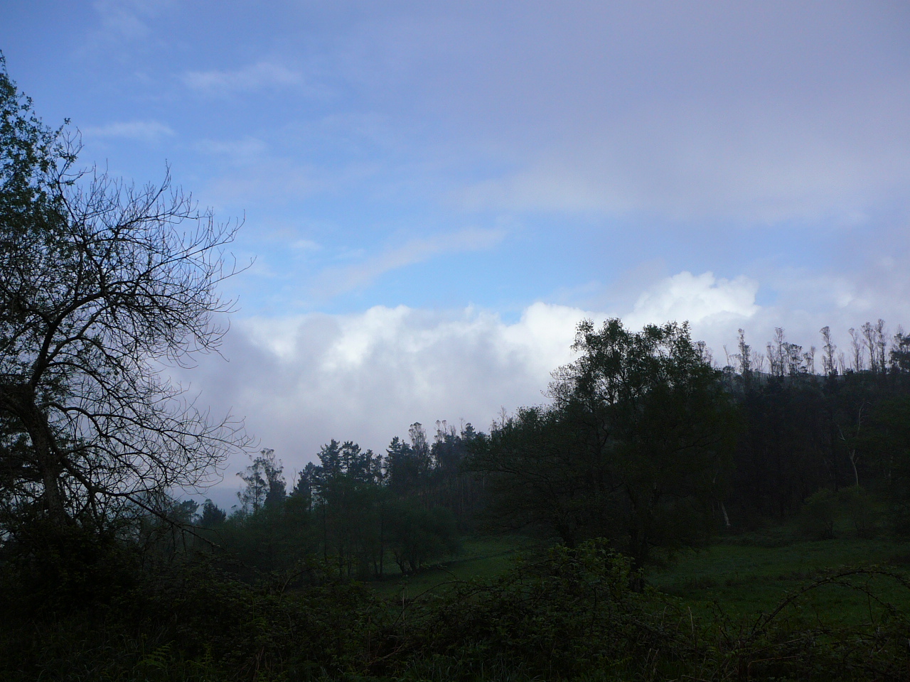 Negreira - Olveira Apparition du ciel bleu vers Sanfoga 
